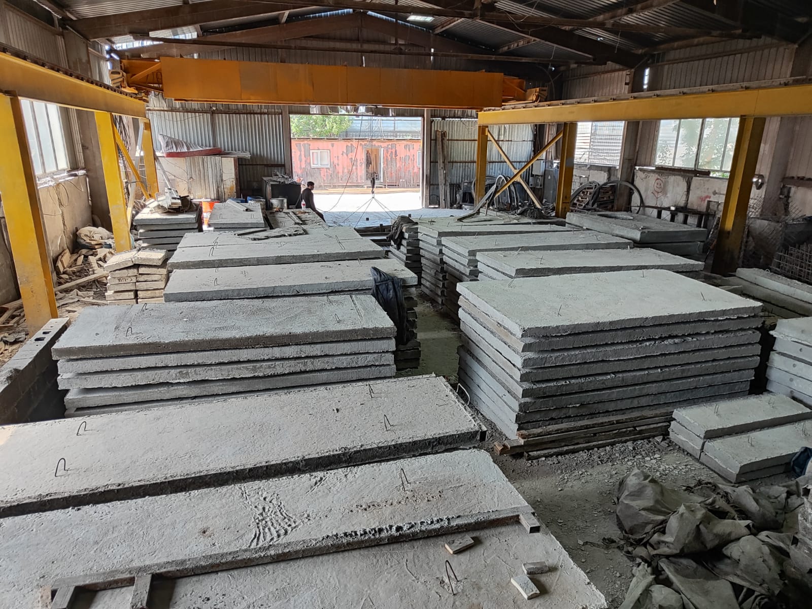 Лотки и плиты для теплотрасс Доставка город область качество