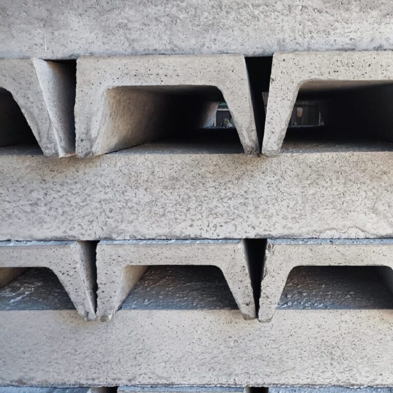 арычный лоток б2